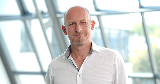 Dipl.-Phys. Bernhard Schowe-von der Brelie 